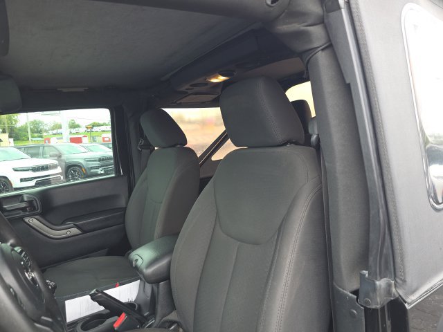 Used 2017 Jeep Wrangler Sport w/ Trailer Tow Group AWD/4WD image 12