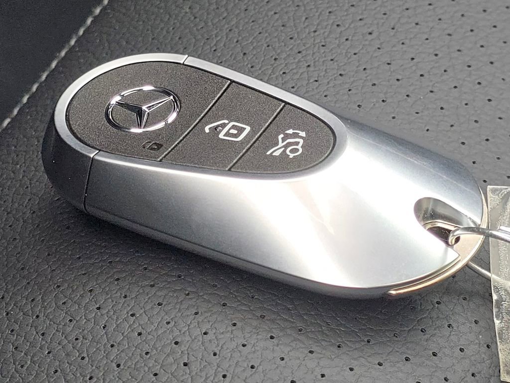 New 2026 Mercedes-Benz C 300 4MATIC Sedan image 37