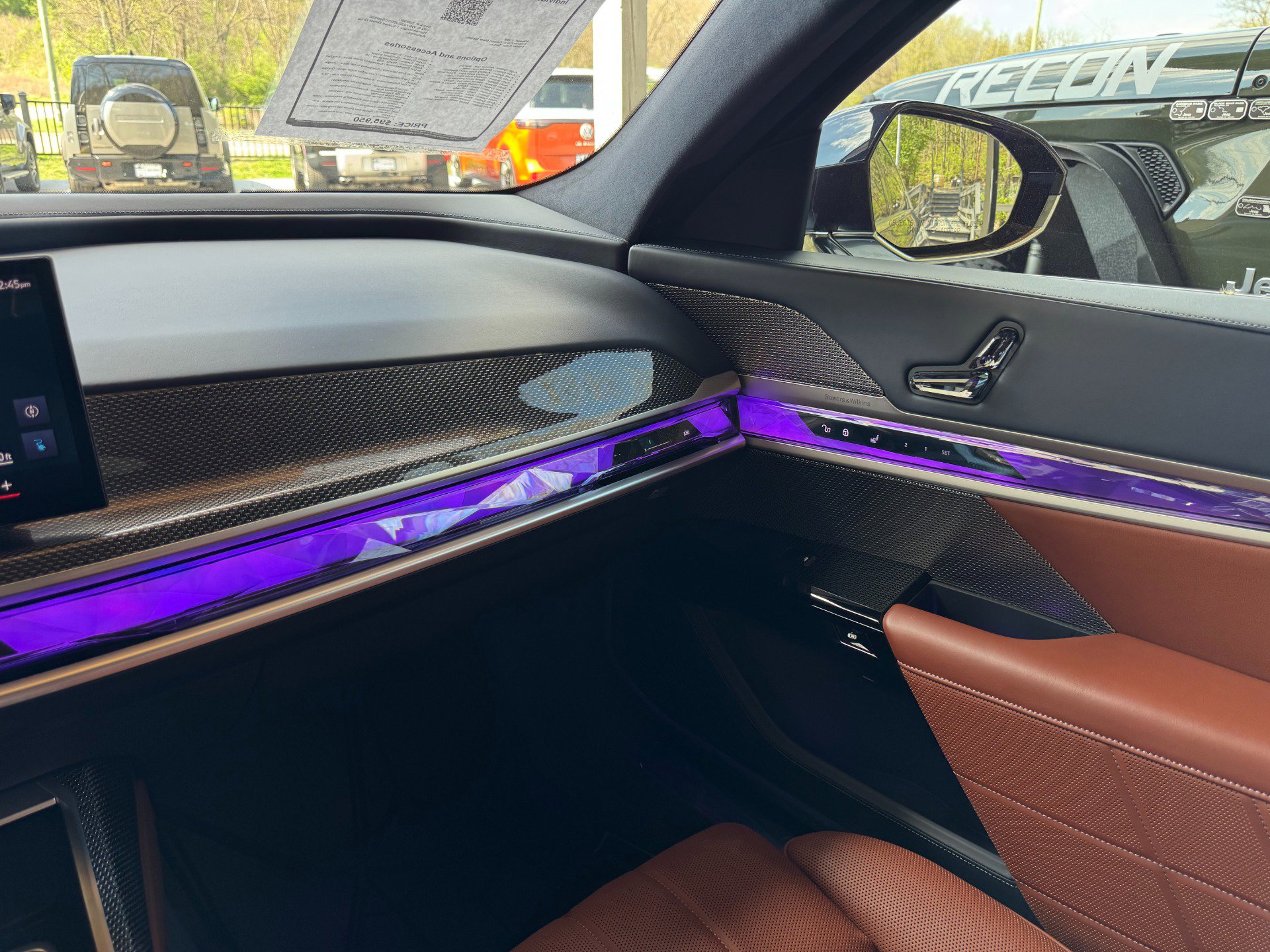 Used 2025 BMW i7 eDrive50 w/ Executive Package image 56