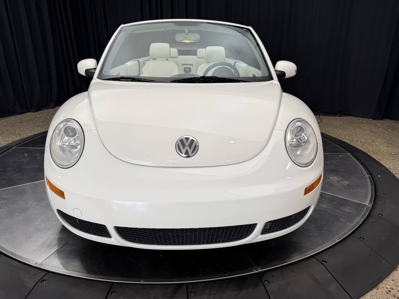 Used 2007 Volkswagen Beetle Triple White Edition FWD image 13