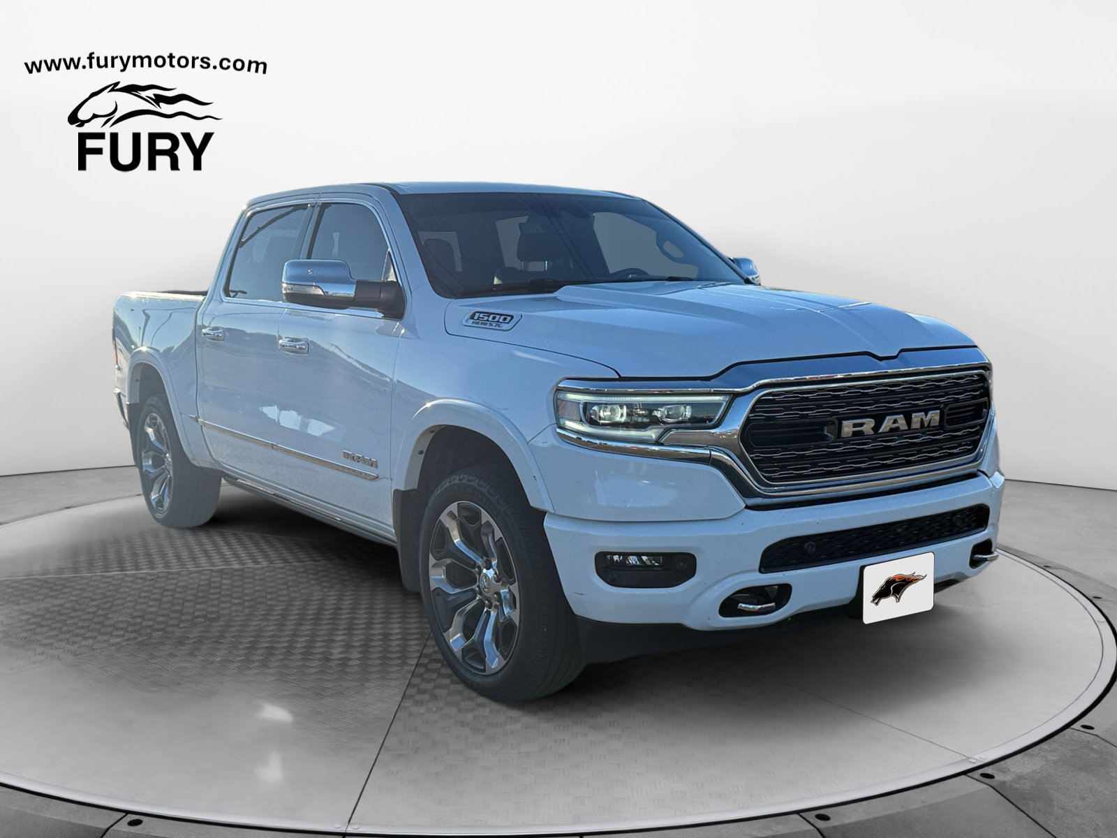 Used 2022 RAM 1500 Limited w/ Body Color Bumper Group