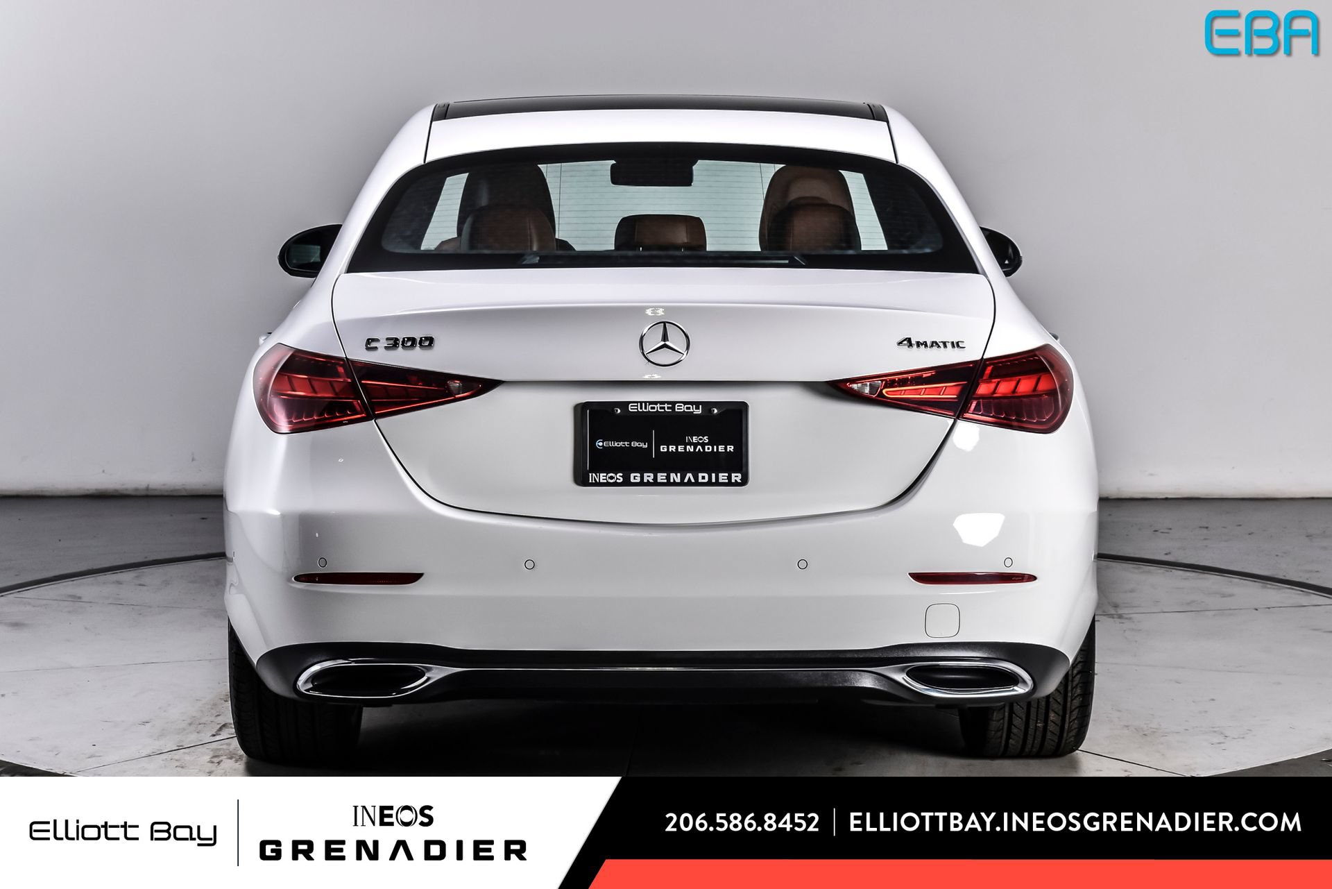 Used 2025 Mercedes-Benz C 300 4MATIC Sedan image 5