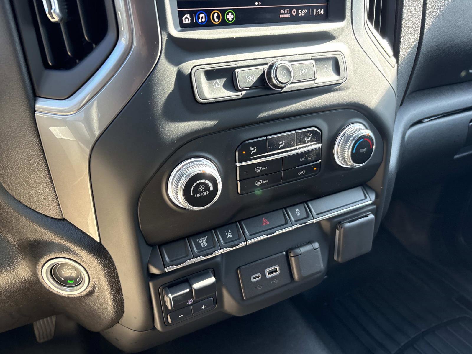 Used 2024 GMC Sierra 3500 Pro w/ Convenience Package image 23