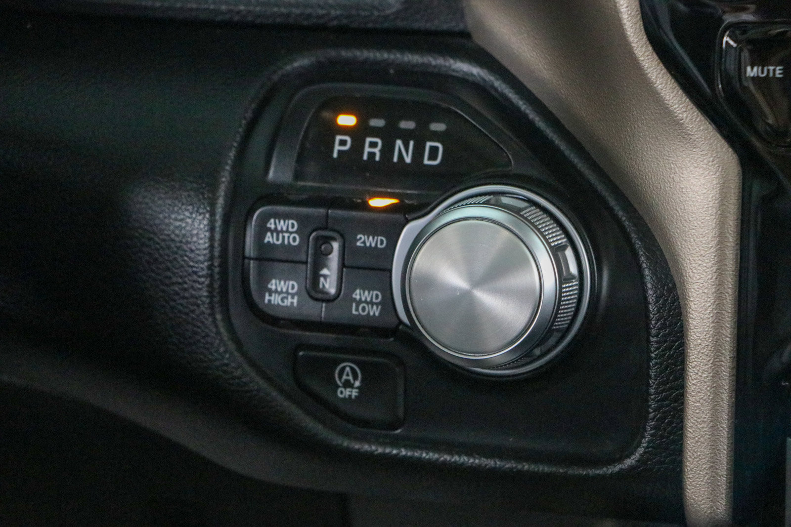 Used 2022 RAM 1500 Laramie w/ Laramie Southwest Edition AWD/4WD image 23
