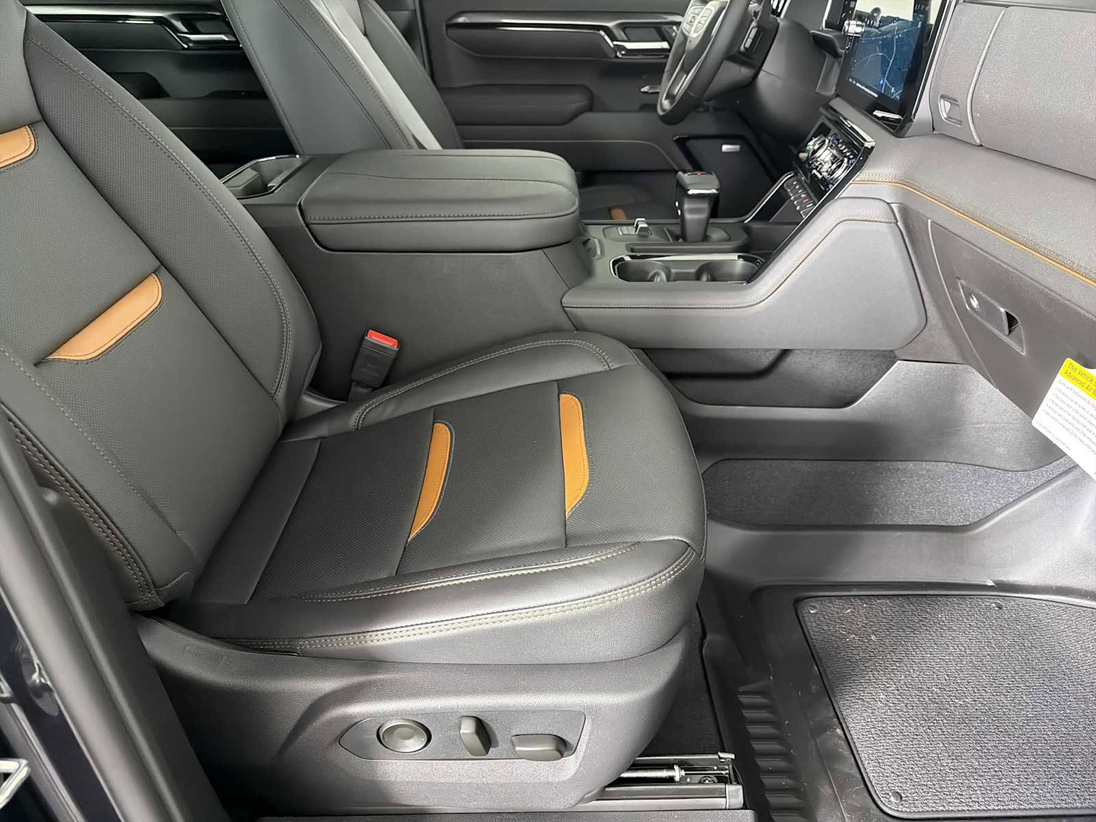 New 2026 GMC Sierra 1500 AT4 w/ AT4 Premium Package AWD/4WD image 22