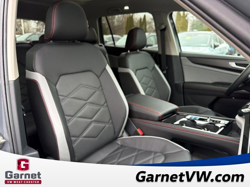 New 2026 Volkswagen Atlas Peak Edition image 31