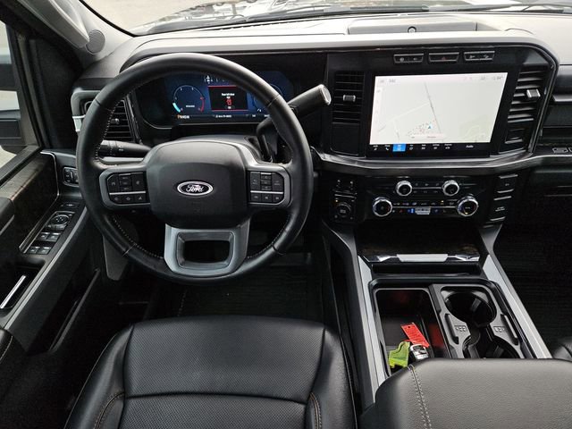 Used 2024 Ford F250 Lariat w/ FX4 Off-Road Package image 5