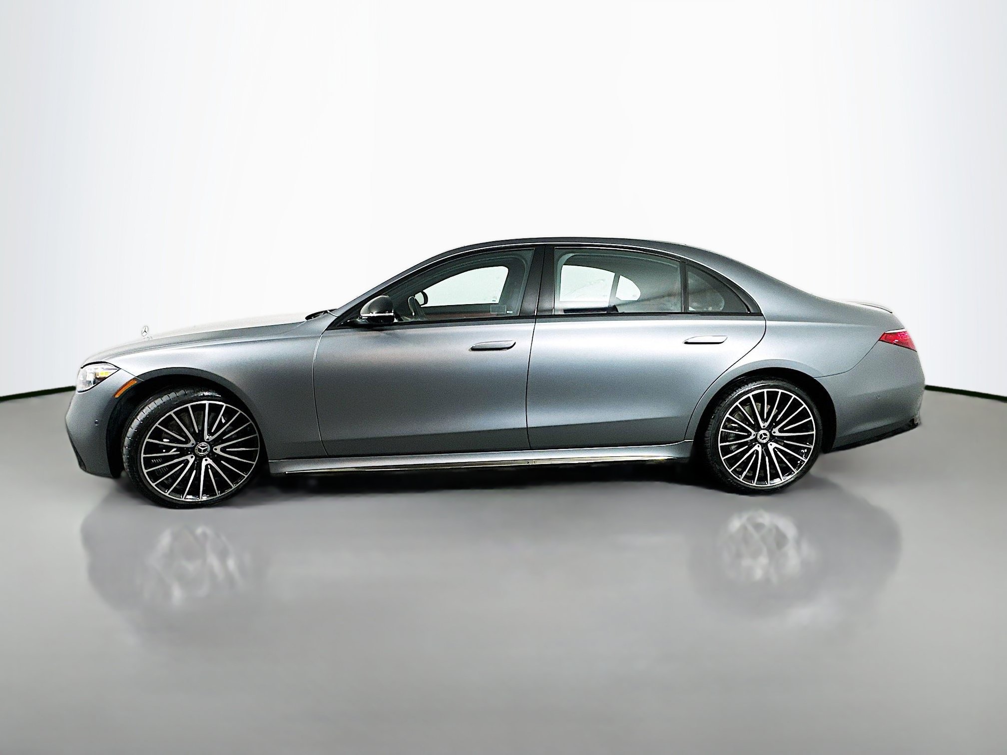 Certified 2024 Mercedes-Benz S 580 4MATIC Sedan image 6
