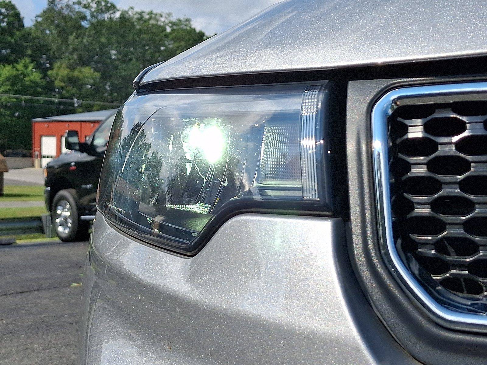 Used 2023 Jeep Compass Latitude AWD/4WD image 9