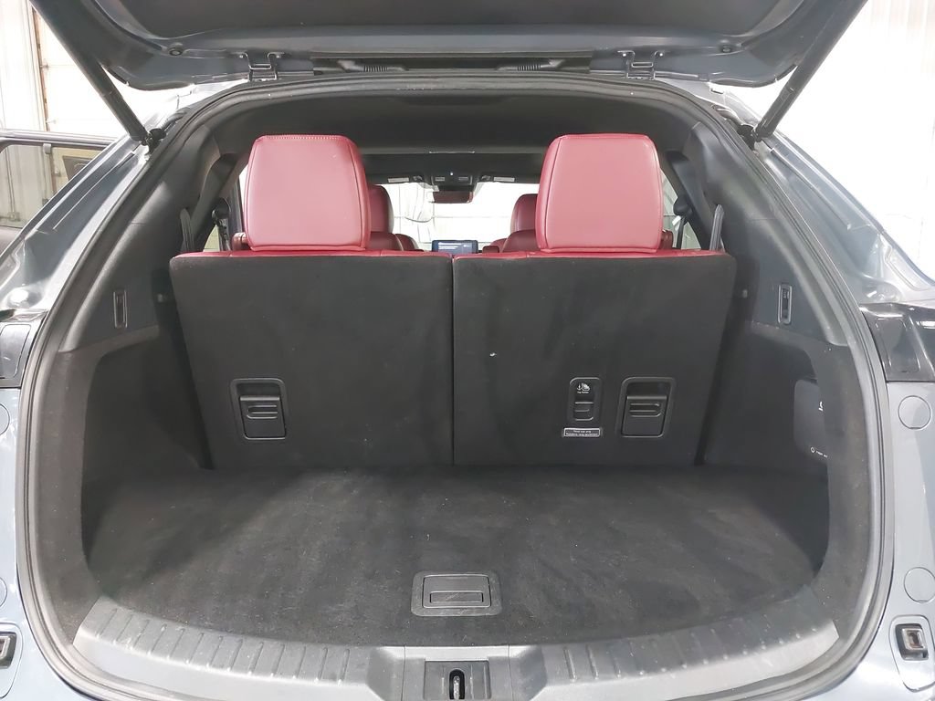 Used 2023 MAZDA CX-9 Carbon Edition AWD/4WD image 12