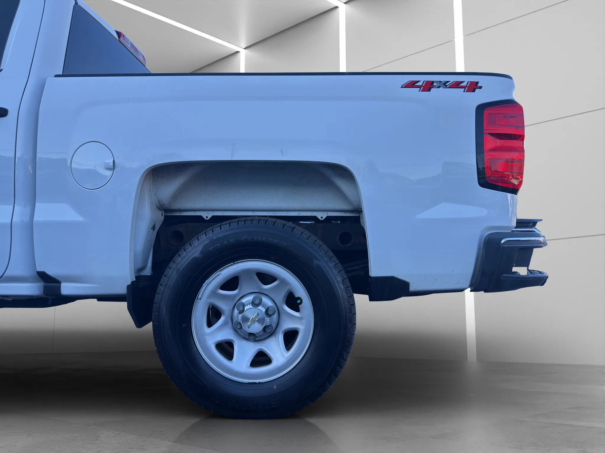 Used 2018 Chevrolet Silverado 1500 W/T w/ WT Convenience Package AWD/4WD image 10