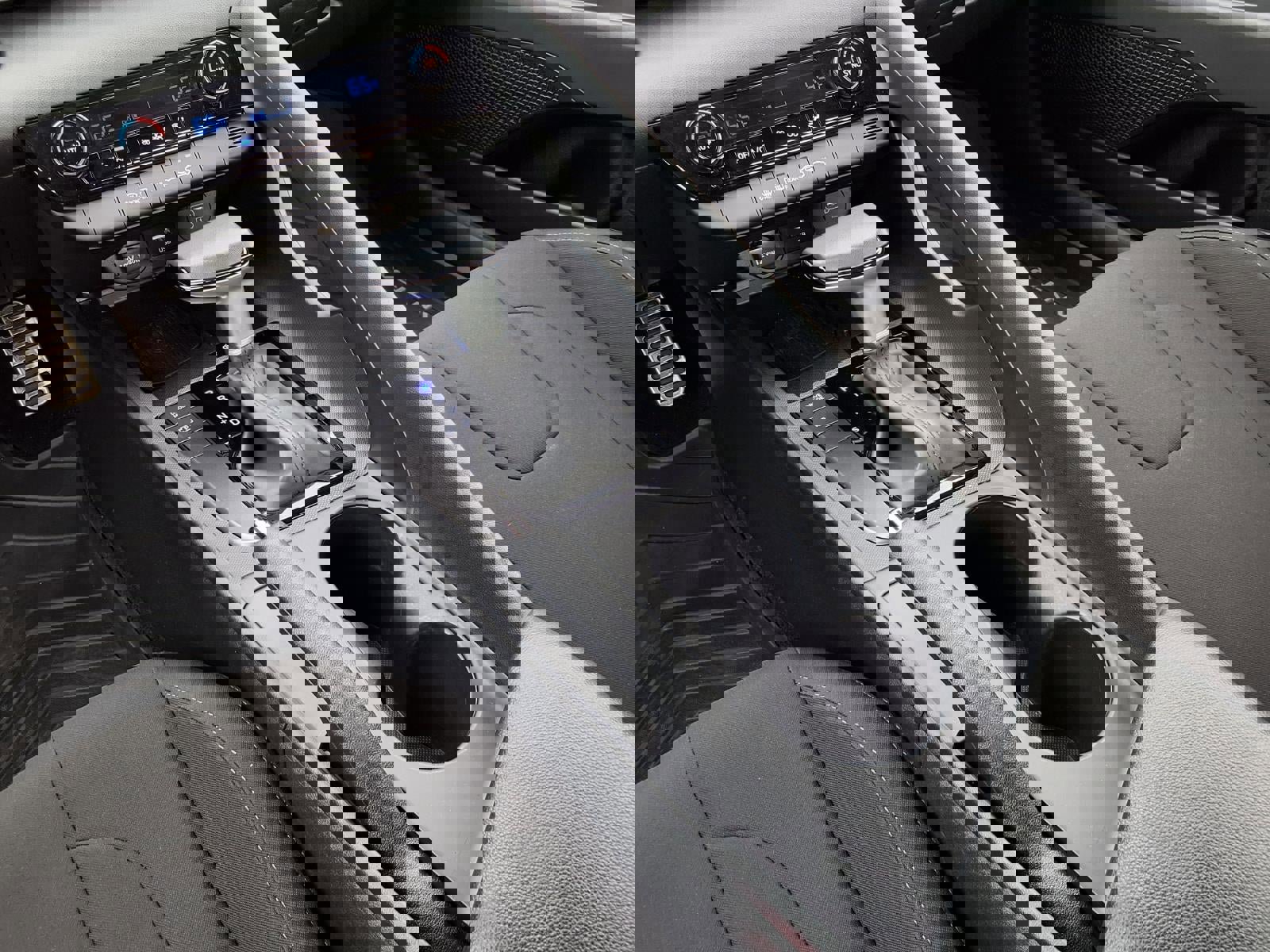 Certified 2025 Hyundai Elantra Sport image 17