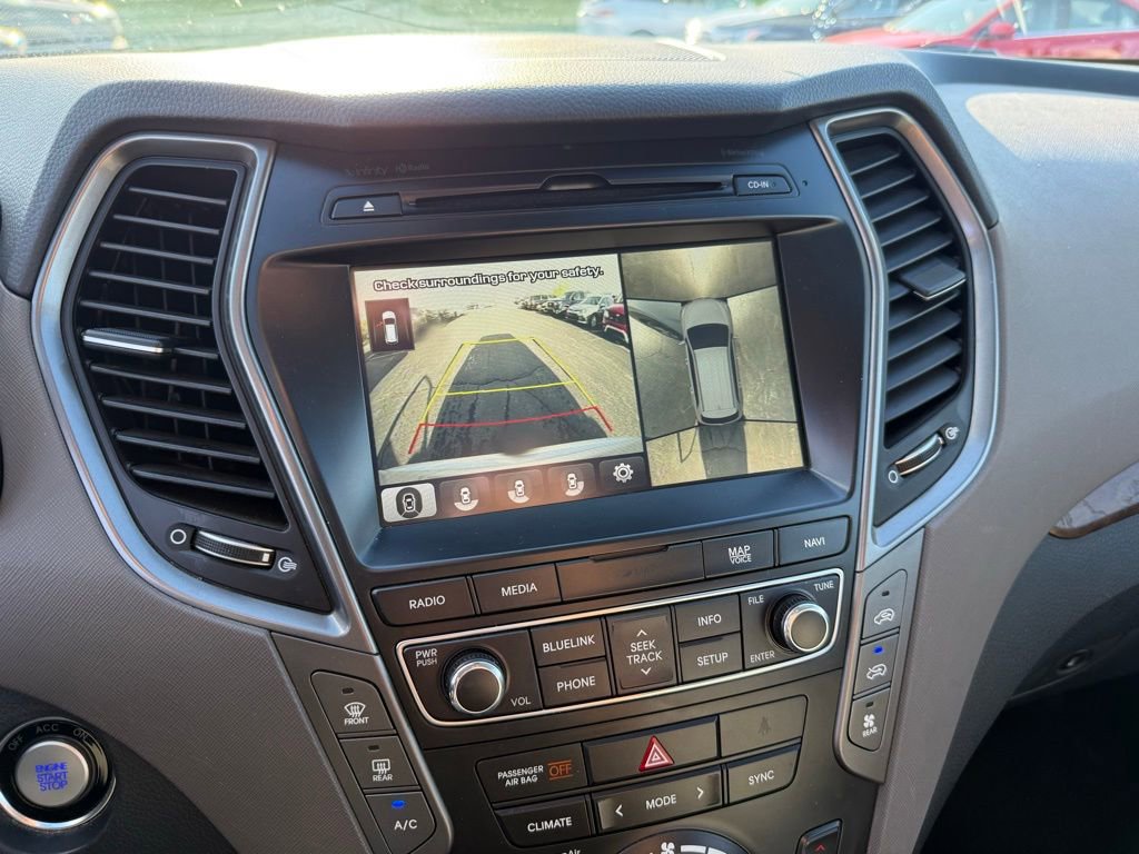 Used 2018 Hyundai Santa Fe Limited AWD/4WD image 13