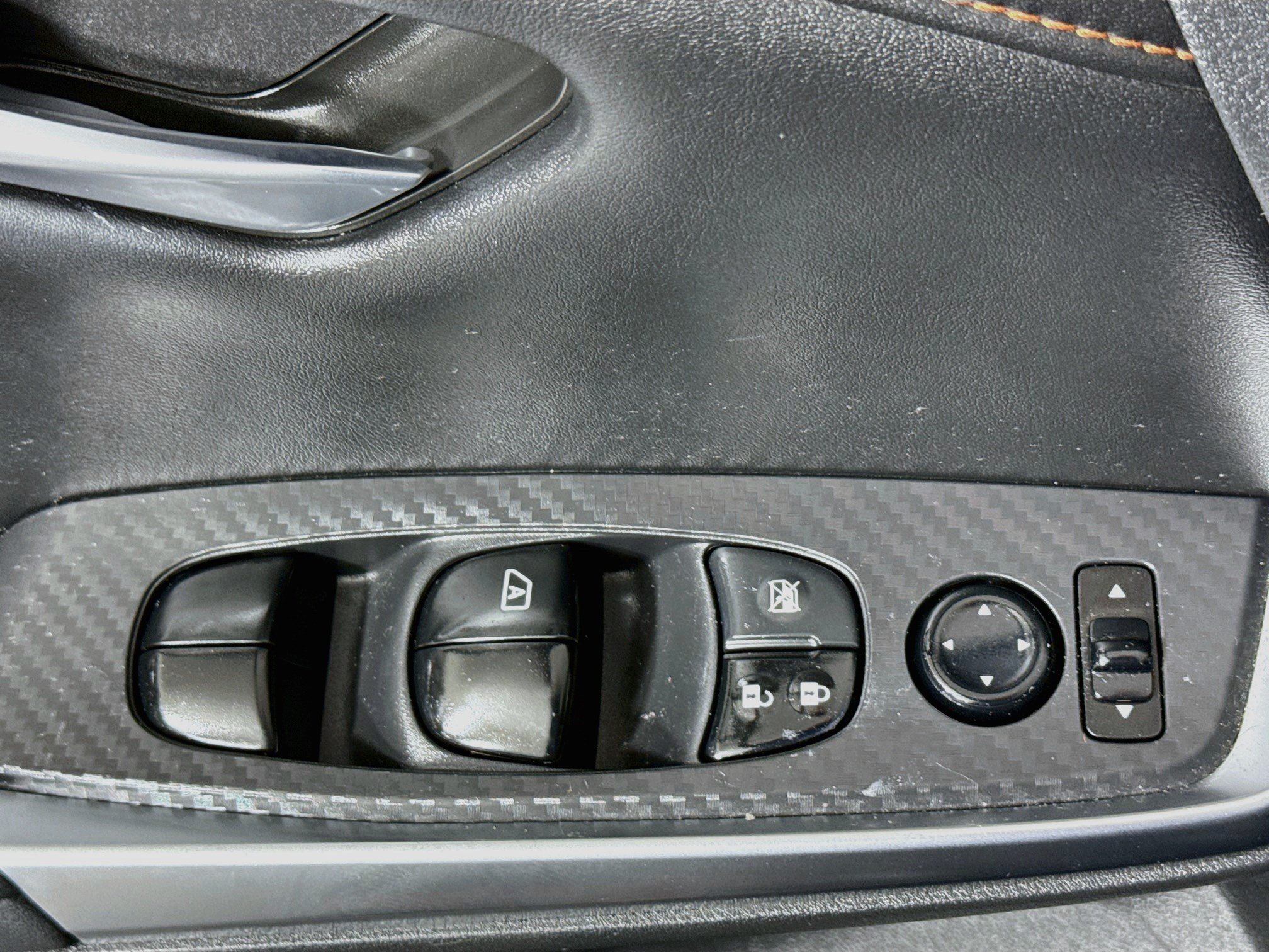 Used 2021 Nissan Sentra SR FWD image 24