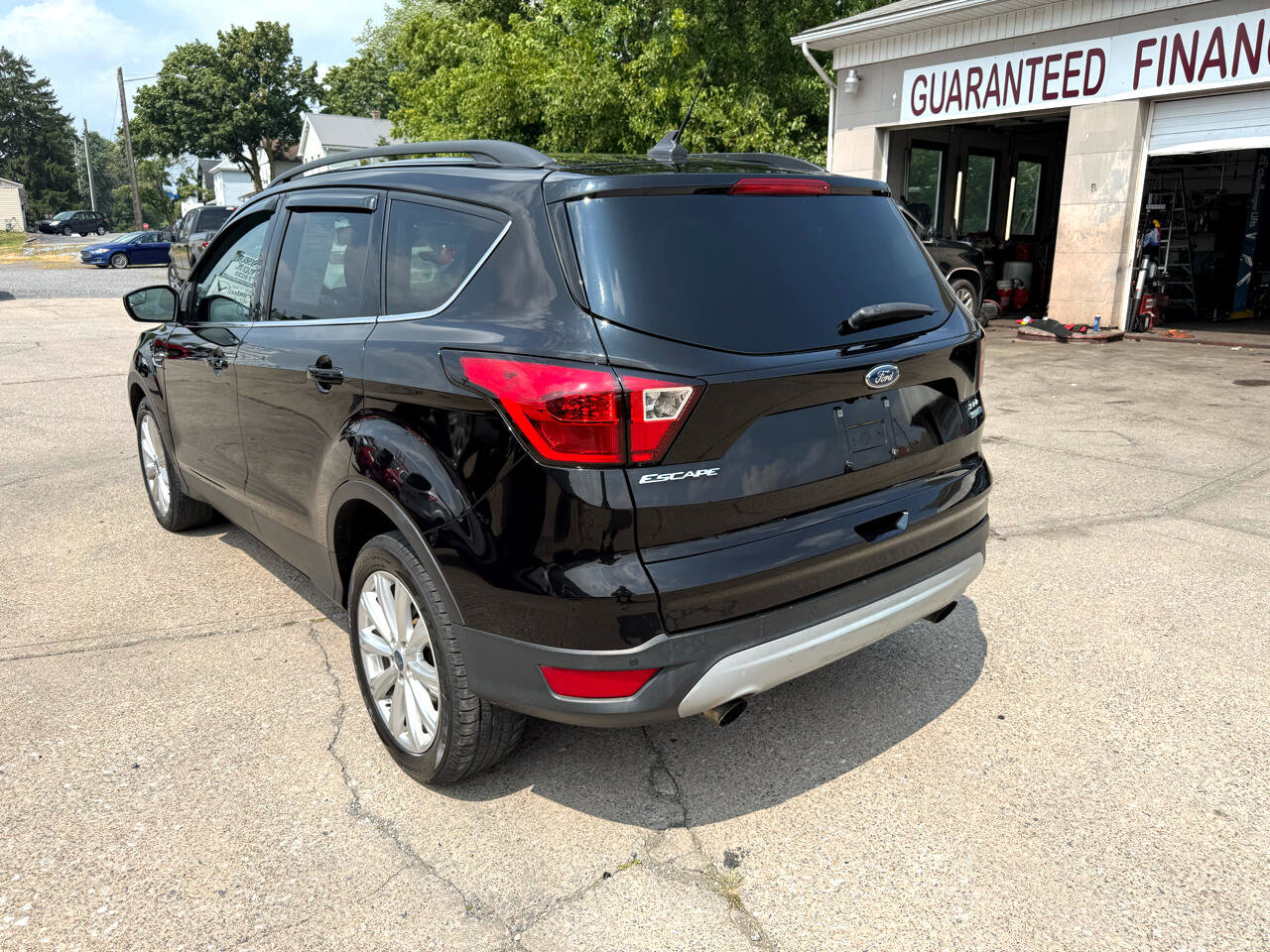 Used 2019 Ford Escape SEL image 7