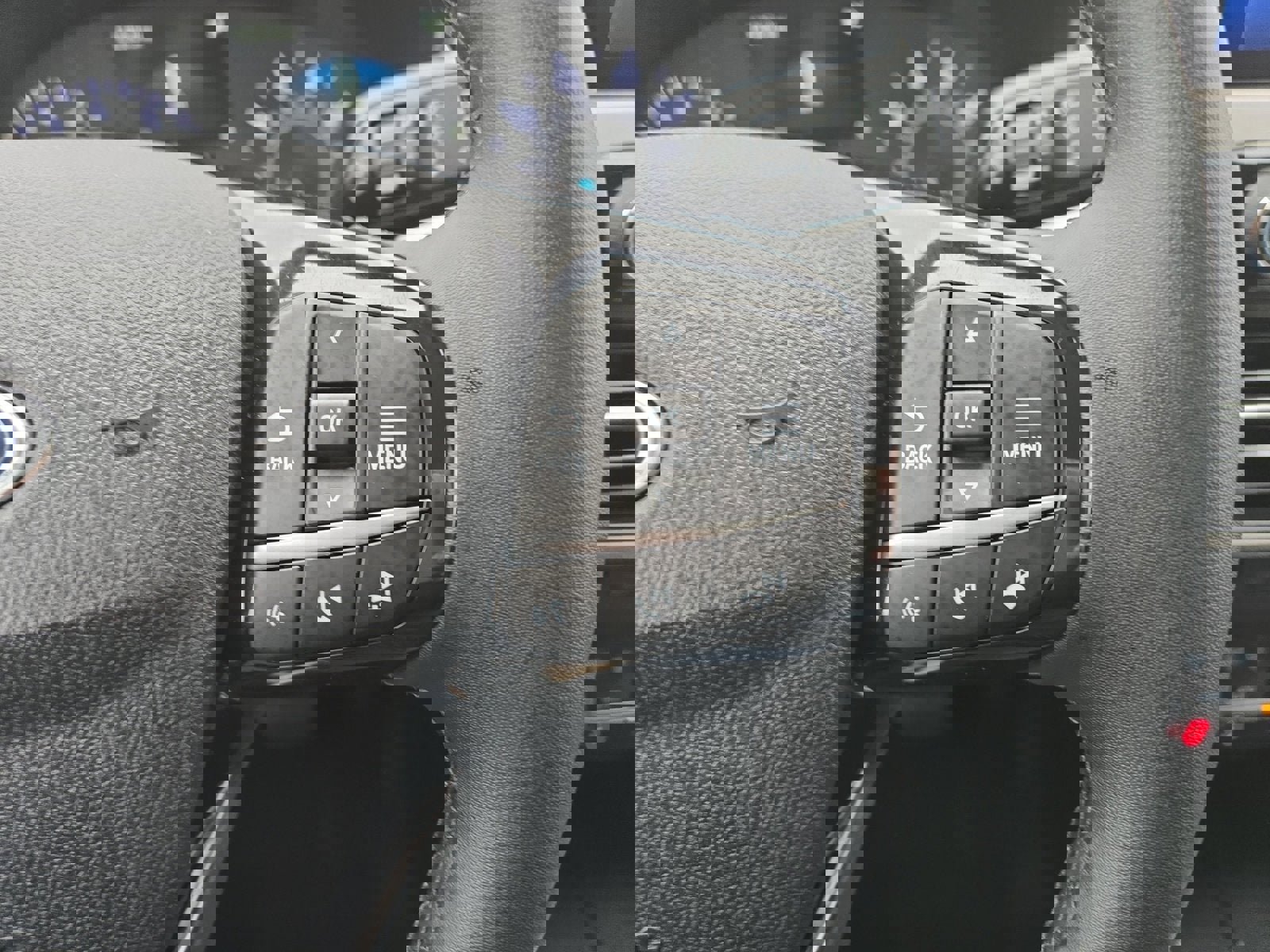 Used 2022 Ford Escape SE w/ SE Sport Appearance Package image 15