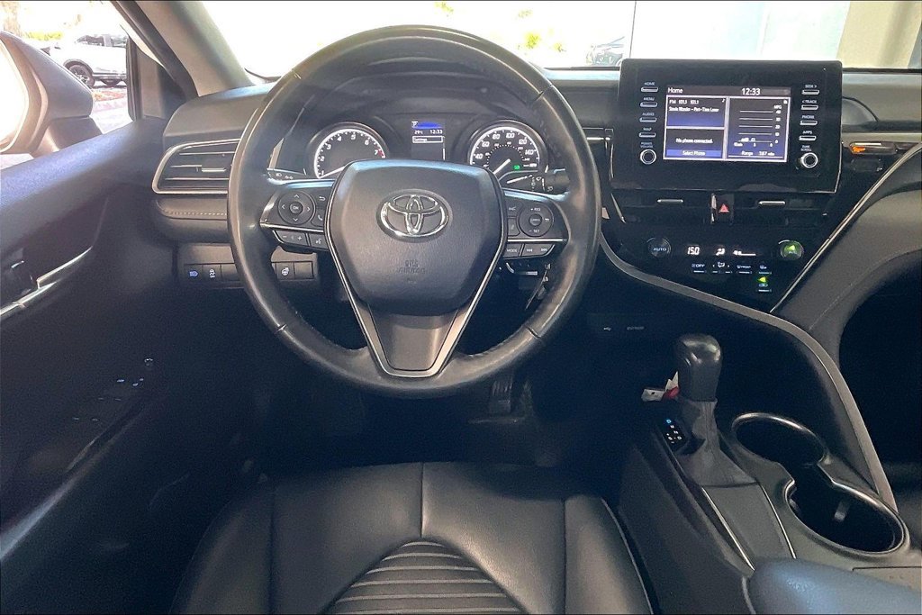 Used 2024 Toyota Camry SE FWD image 5