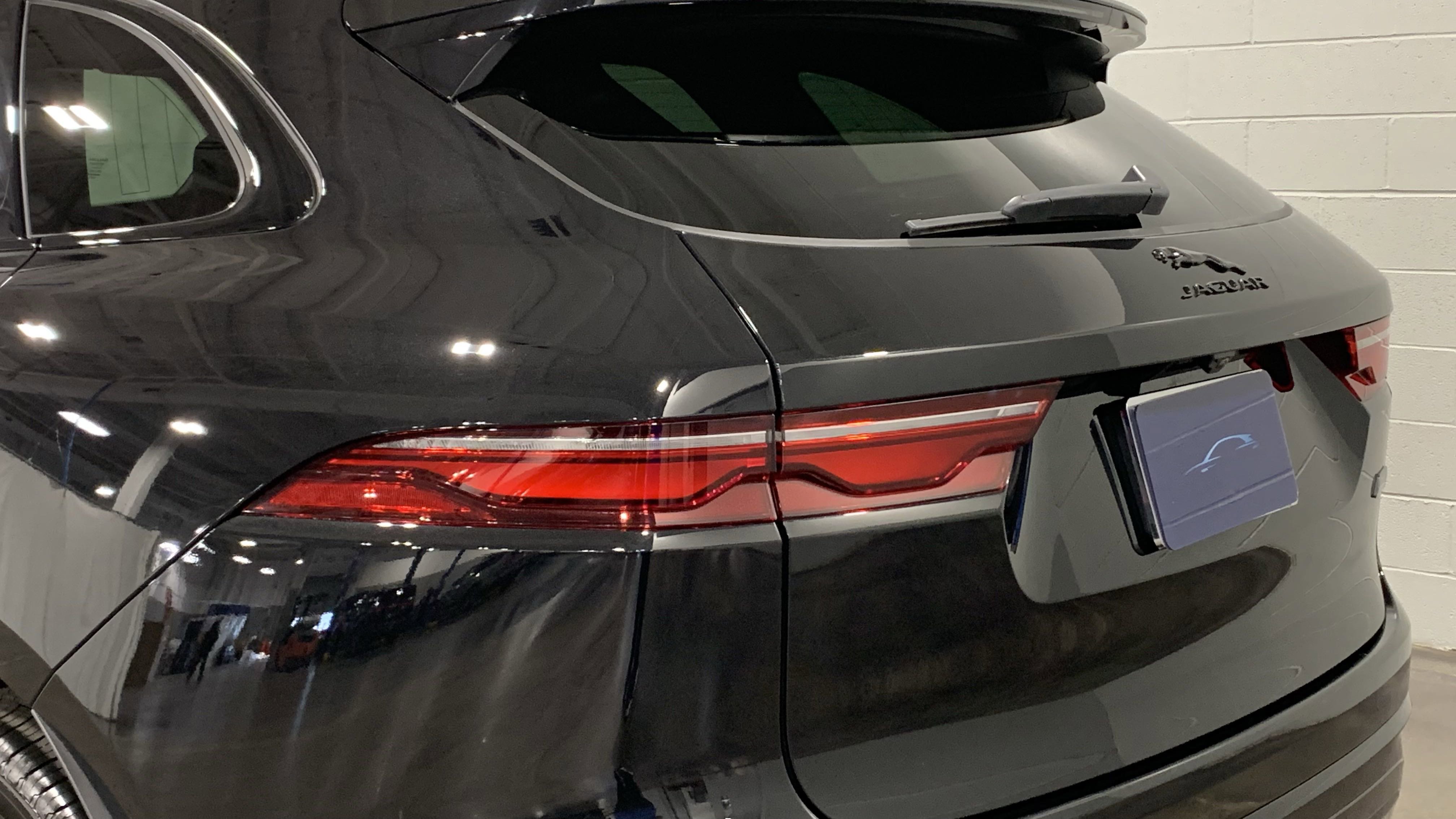 New 2026 Jaguar F-PACE R-Dynamic S image 17