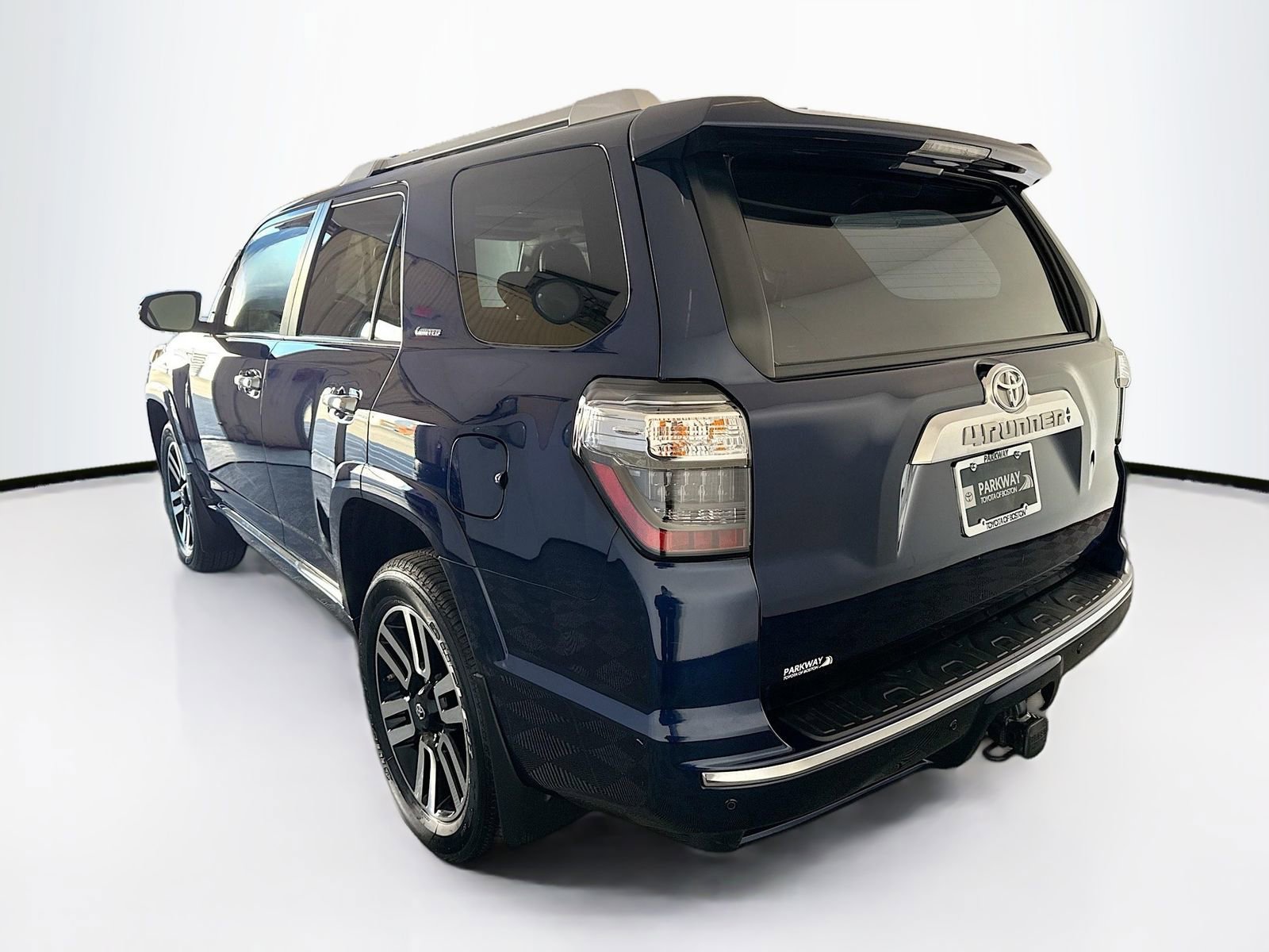 Used 2019 Toyota 4Runner Limited image 5