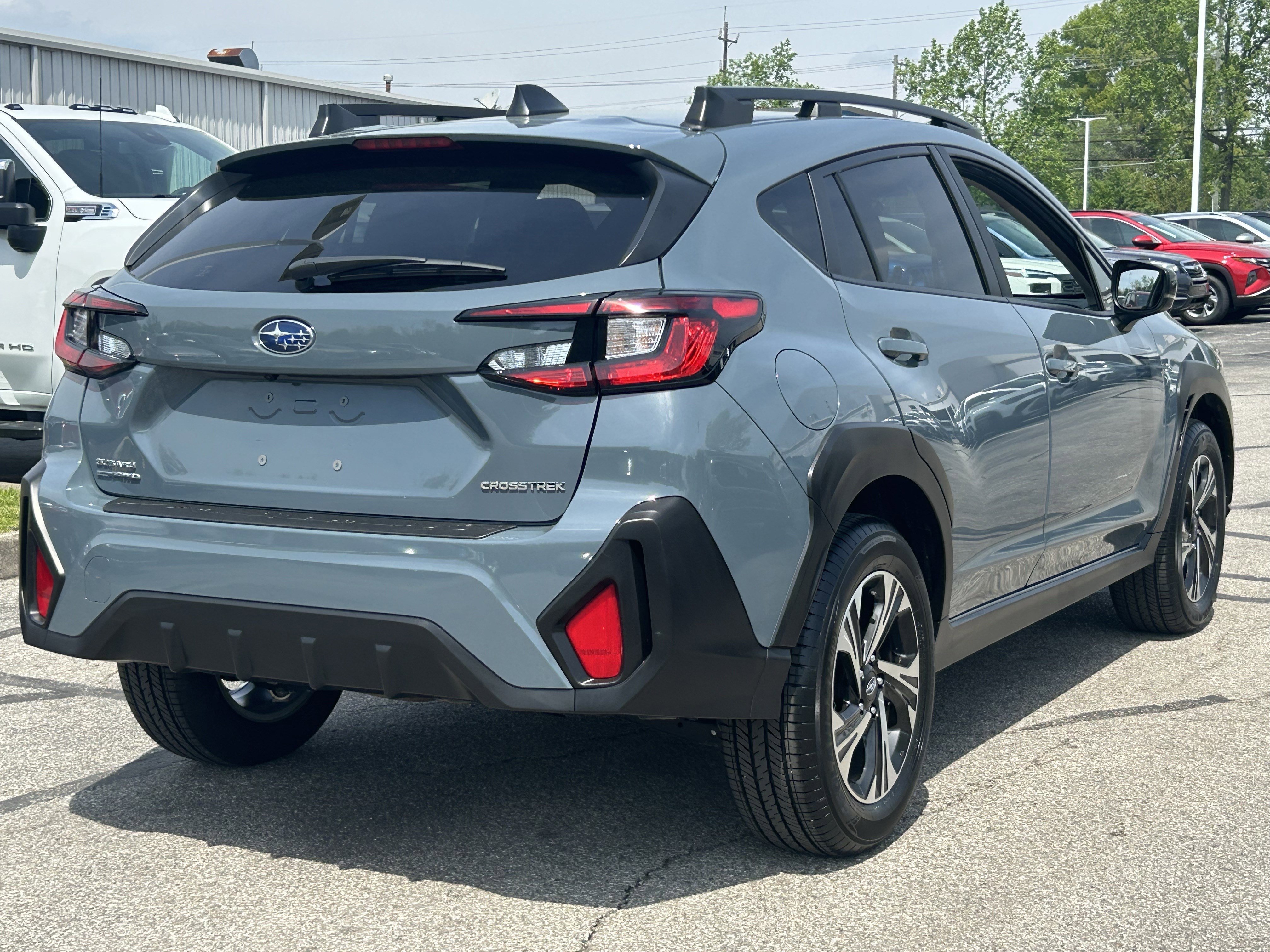 Used 2025 Subaru Crosstrek 2.0i Premium AWD/4WD image 7