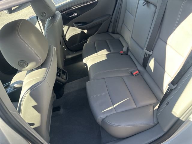 Used 2018 Chevrolet Impala LT w/ LT Leather Package image 23