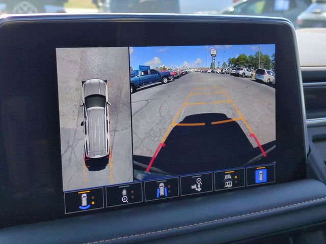 Used 2023 GMC Yukon AT4 w/ AT4 Premium Package image 17