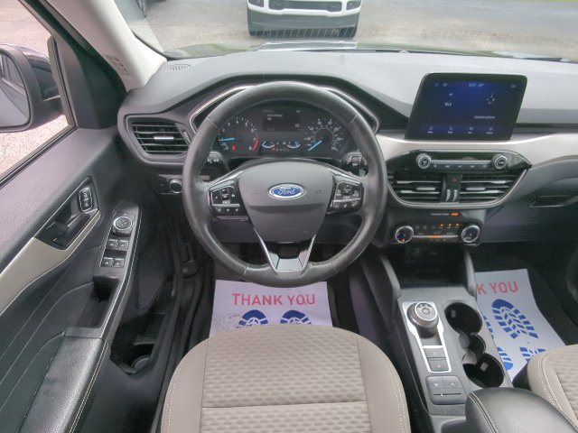 Used 2022 Ford Escape SE w/ SE Sport Appearance Package AWD/4WD image 7