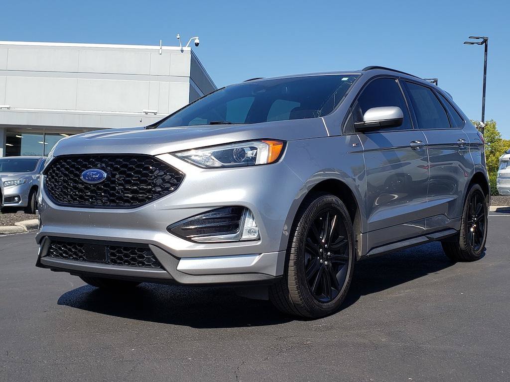 Used 2021 Ford Edge ST-Line FWD image 4
