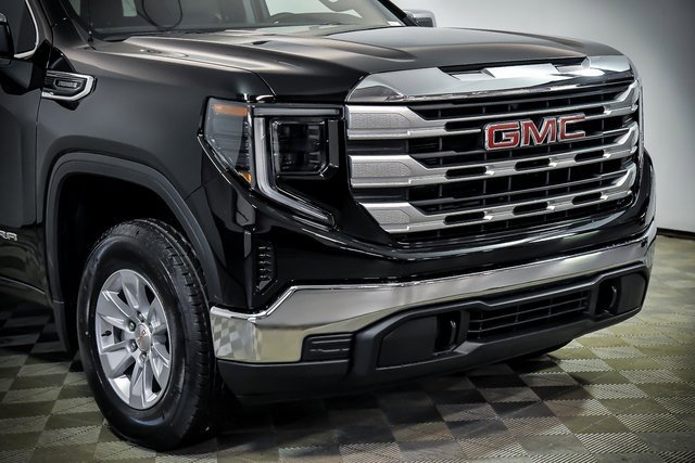 New 2025 GMC Sierra 1500 SLE w/ Preferred Package video 2