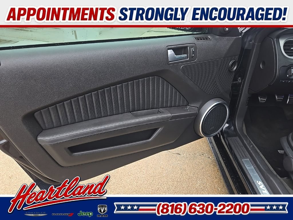 Used 2013 Ford Mustang Shelby GT500 RWD image 35
