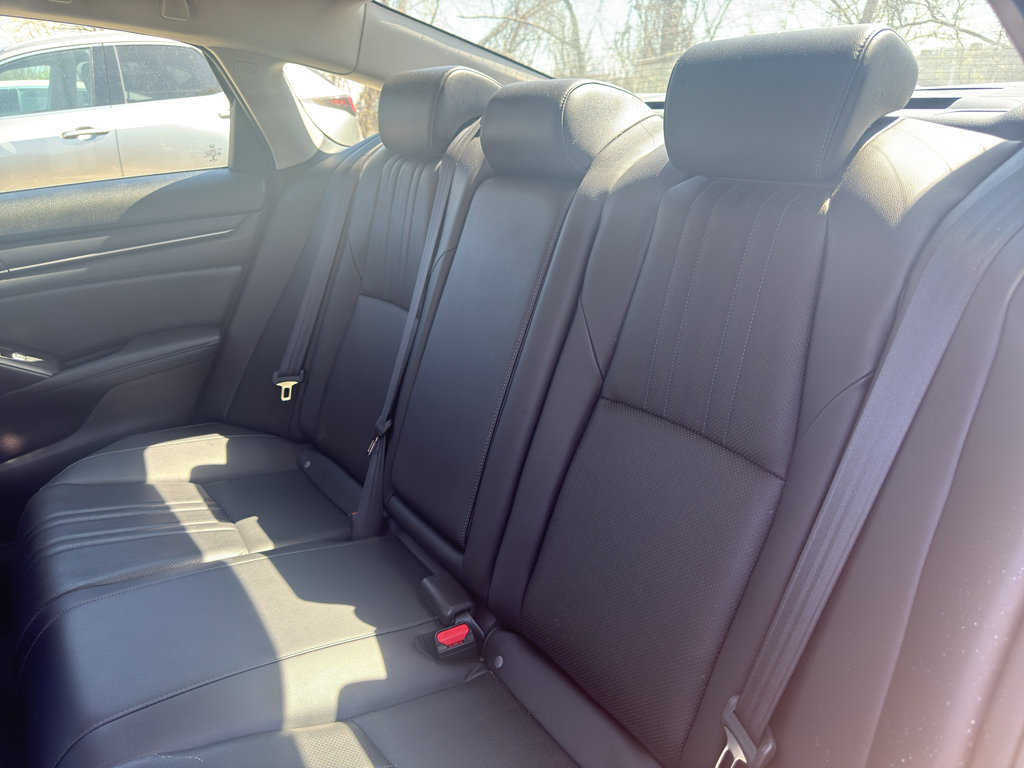 Used 2022 Honda Accord Sport Special Edition image 9