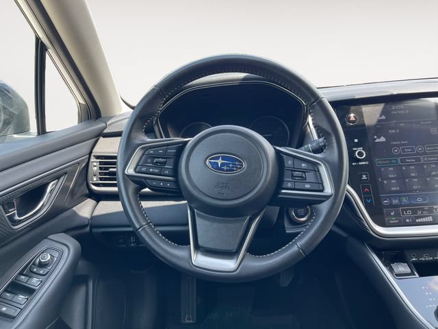 Certified 2025 Subaru Outback Premium AWD/4WD image 12