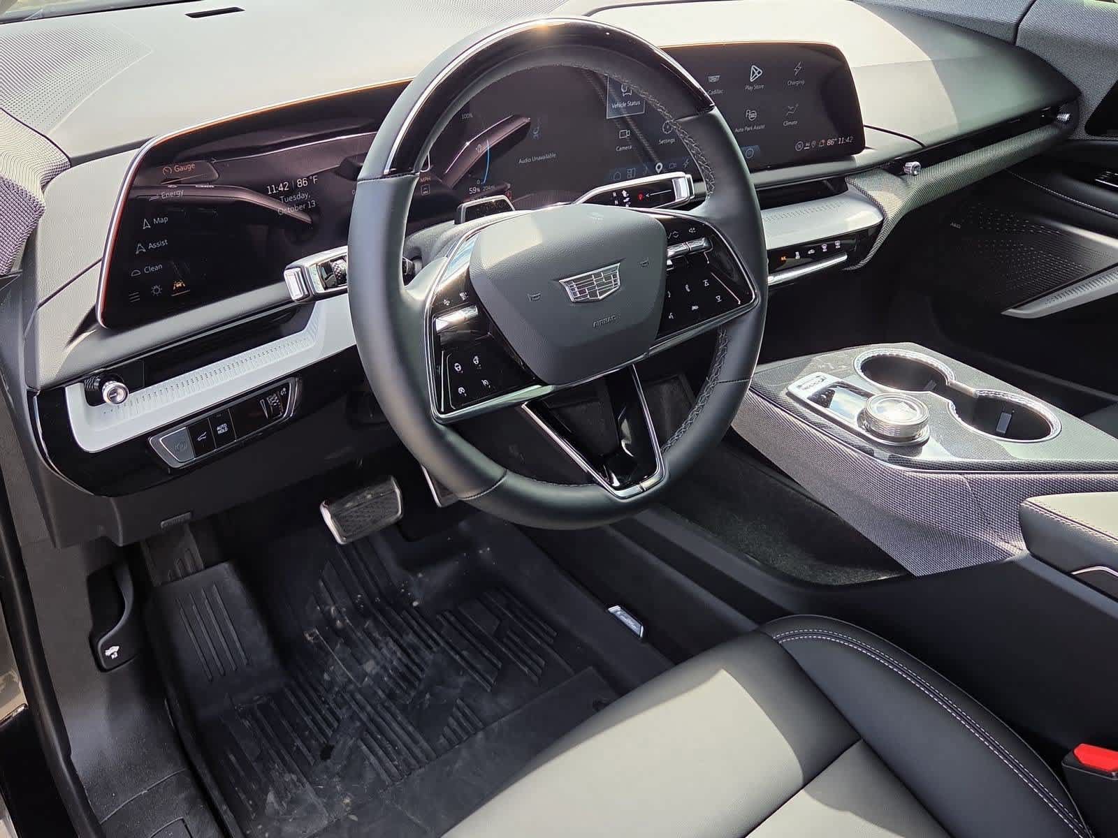 Used 2026 Cadillac Optiq Sport 1 w/ LPO, Floor Liner Package RWD image 2
