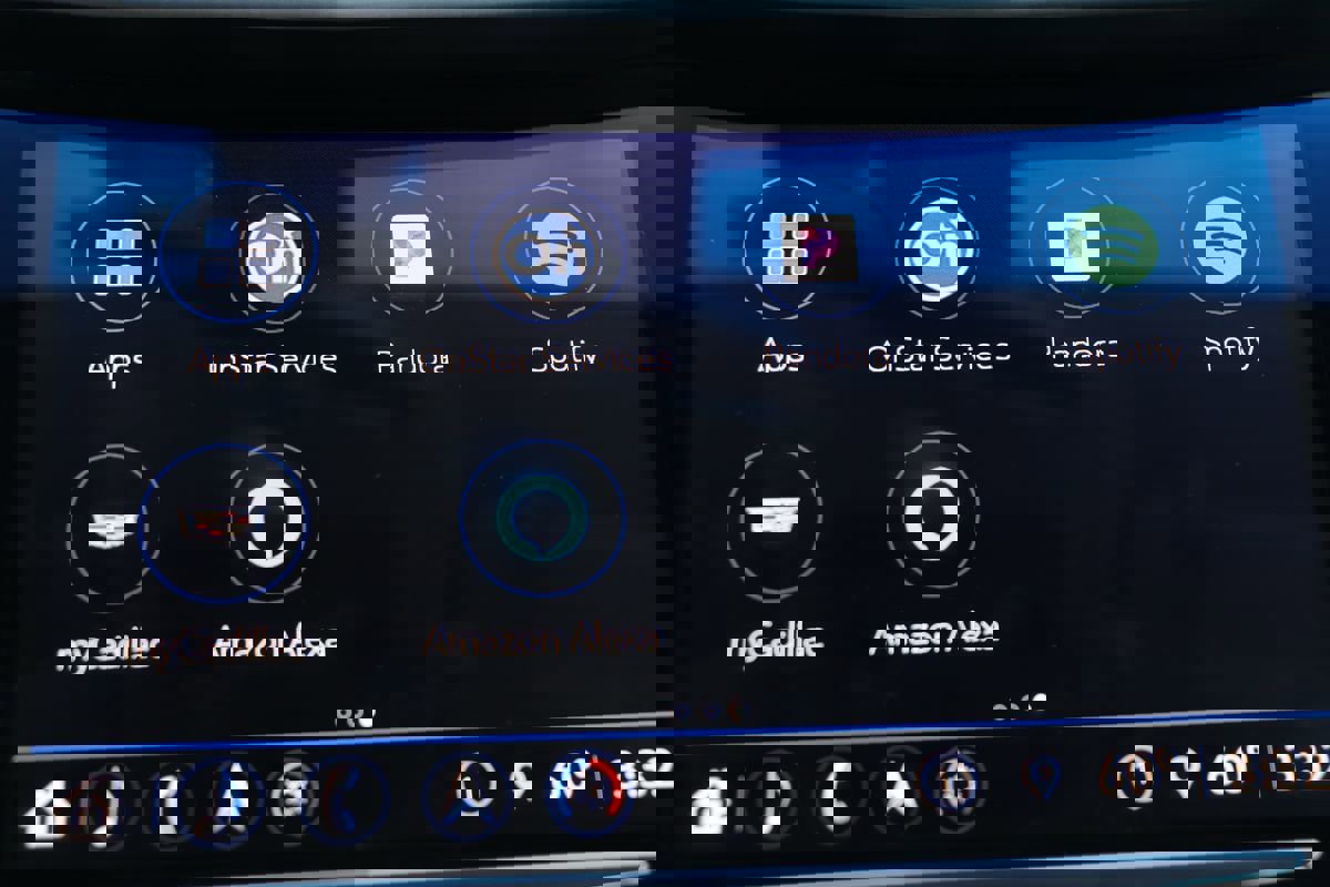 Used 2019 Cadillac XTS Luxury image 23