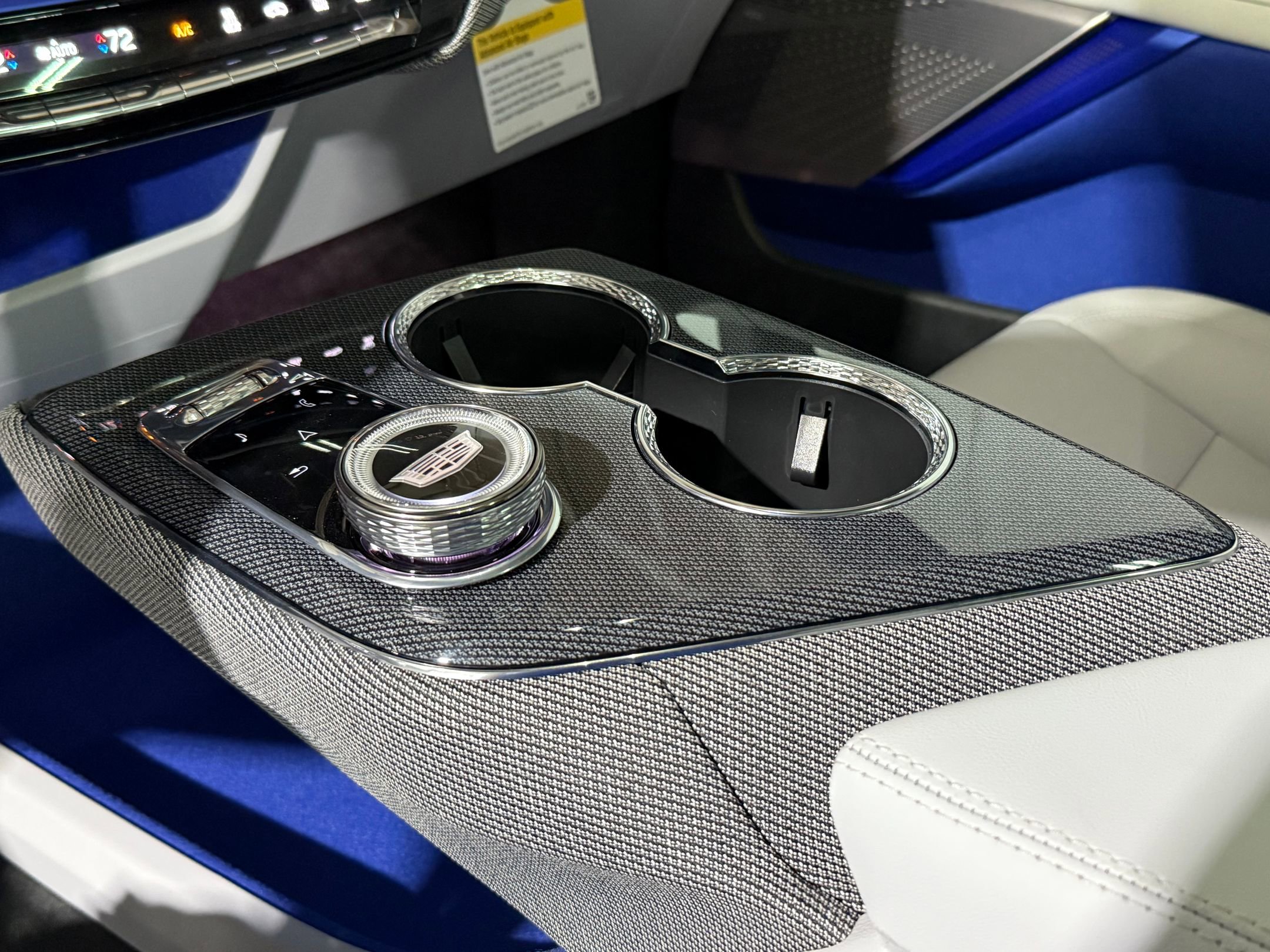 New 2026 Cadillac Optiq Sport 1 image 34