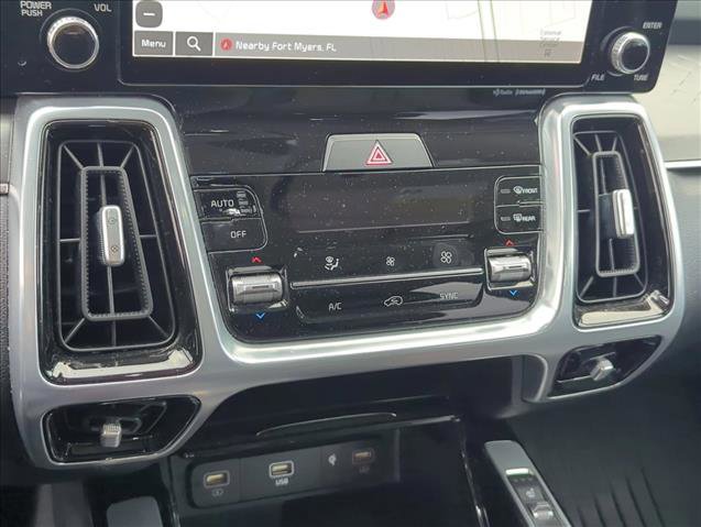 Used 2023 Kia Sorento SX AWD/4WD image 23