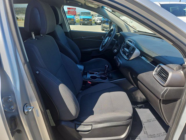 Used 2016 Kia Sorento L FWD image 25