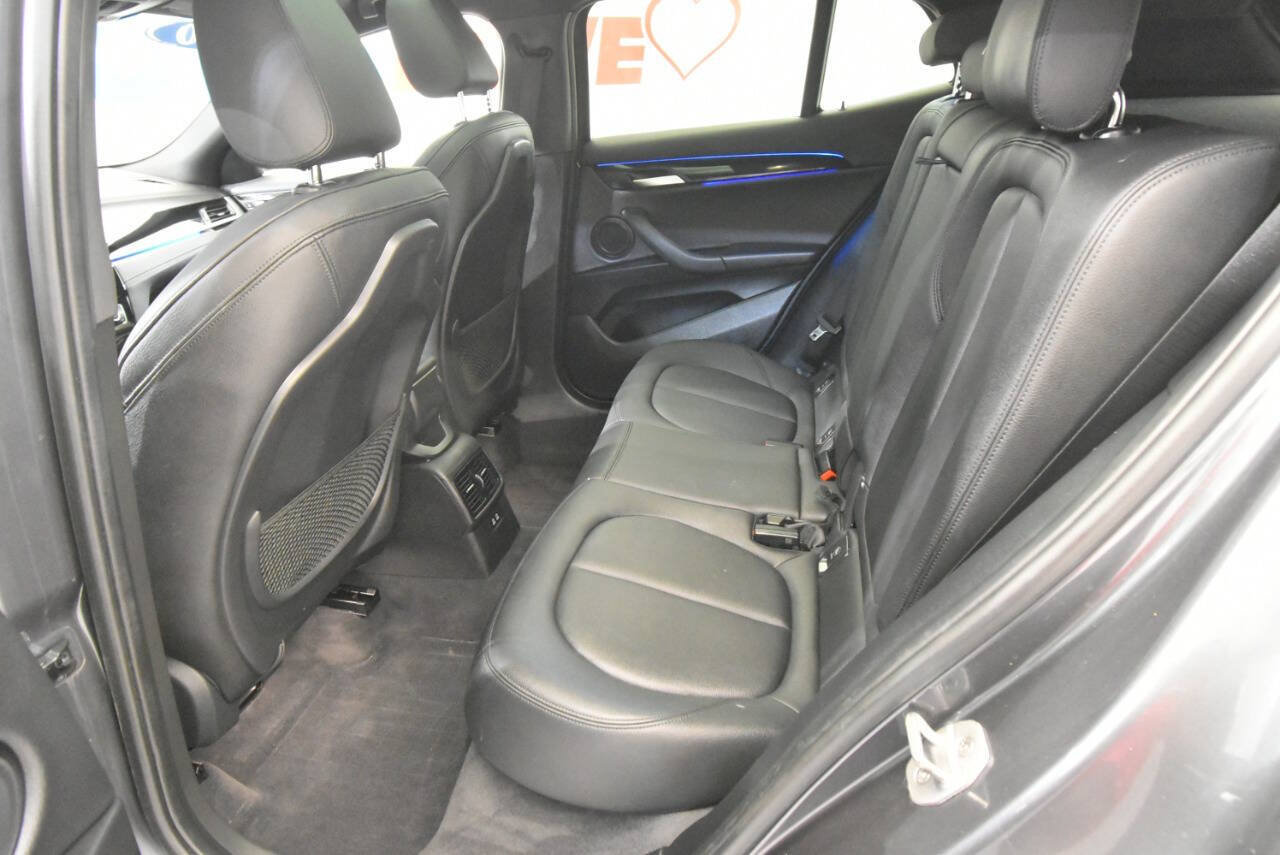 Used 2020 BMW X2 xDrive28i w/ Convenience Package AWD/4WD image 14
