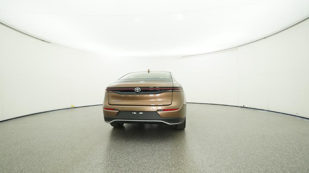 New 2026 Toyota Crown Platinum image 33