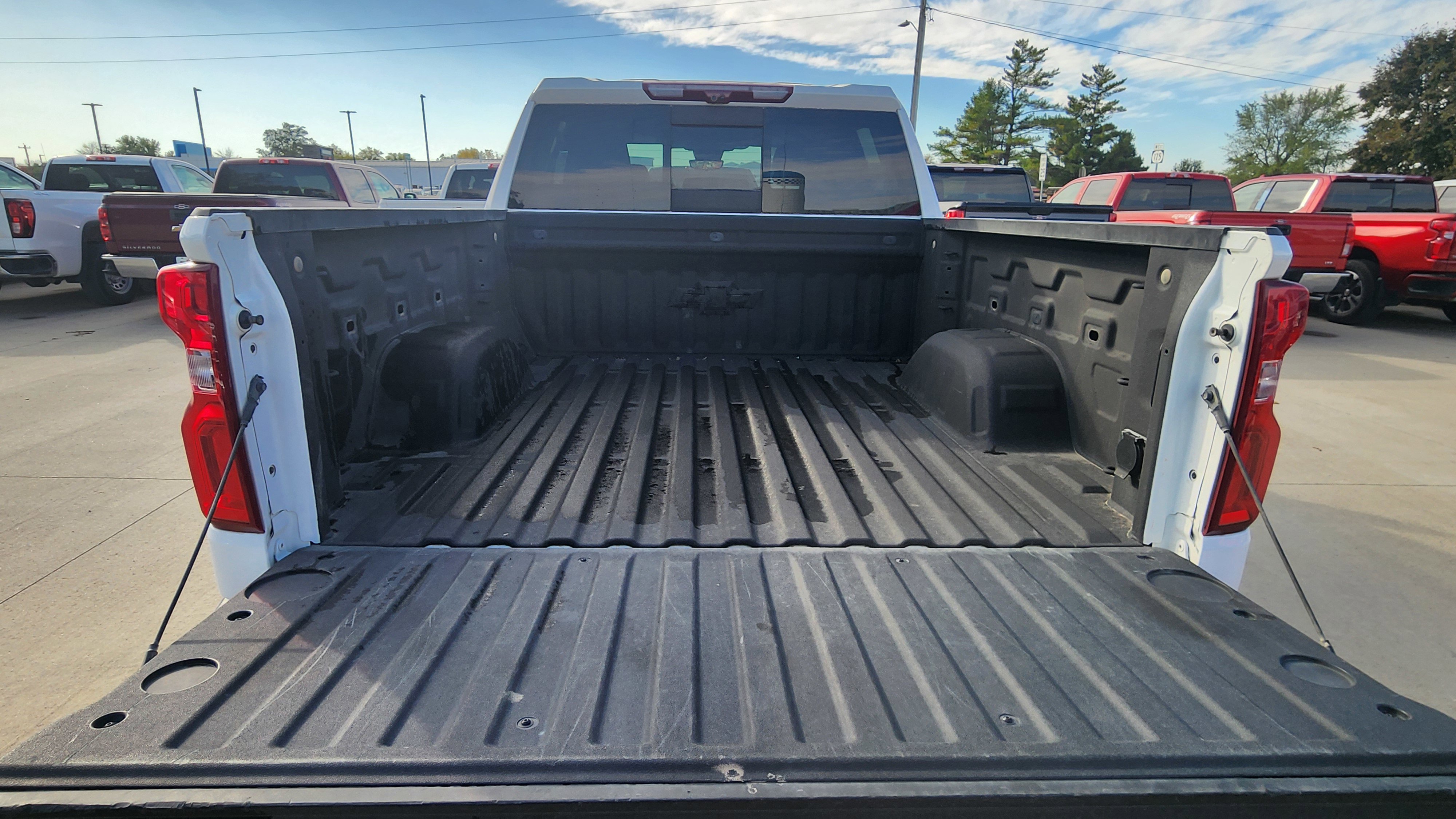 Certified 2023 Chevrolet Silverado 1500 LTZ w/ Technology Package image 7