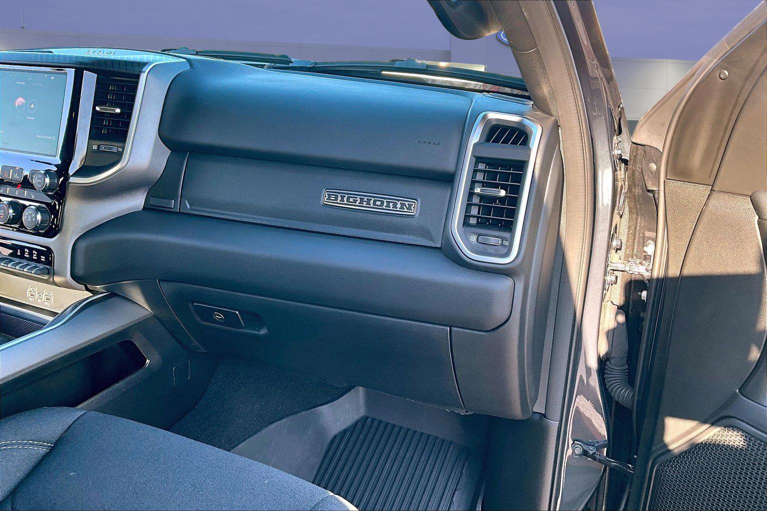 Used 2025 RAM 1500 Big Horn image 28
