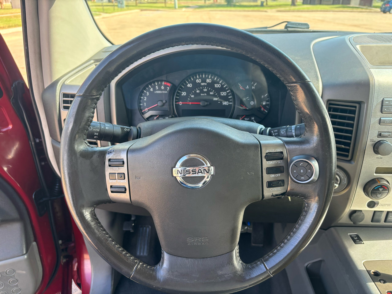 Used 2006 Nissan Titan LE w/ (T01) Tow Pkg image 15