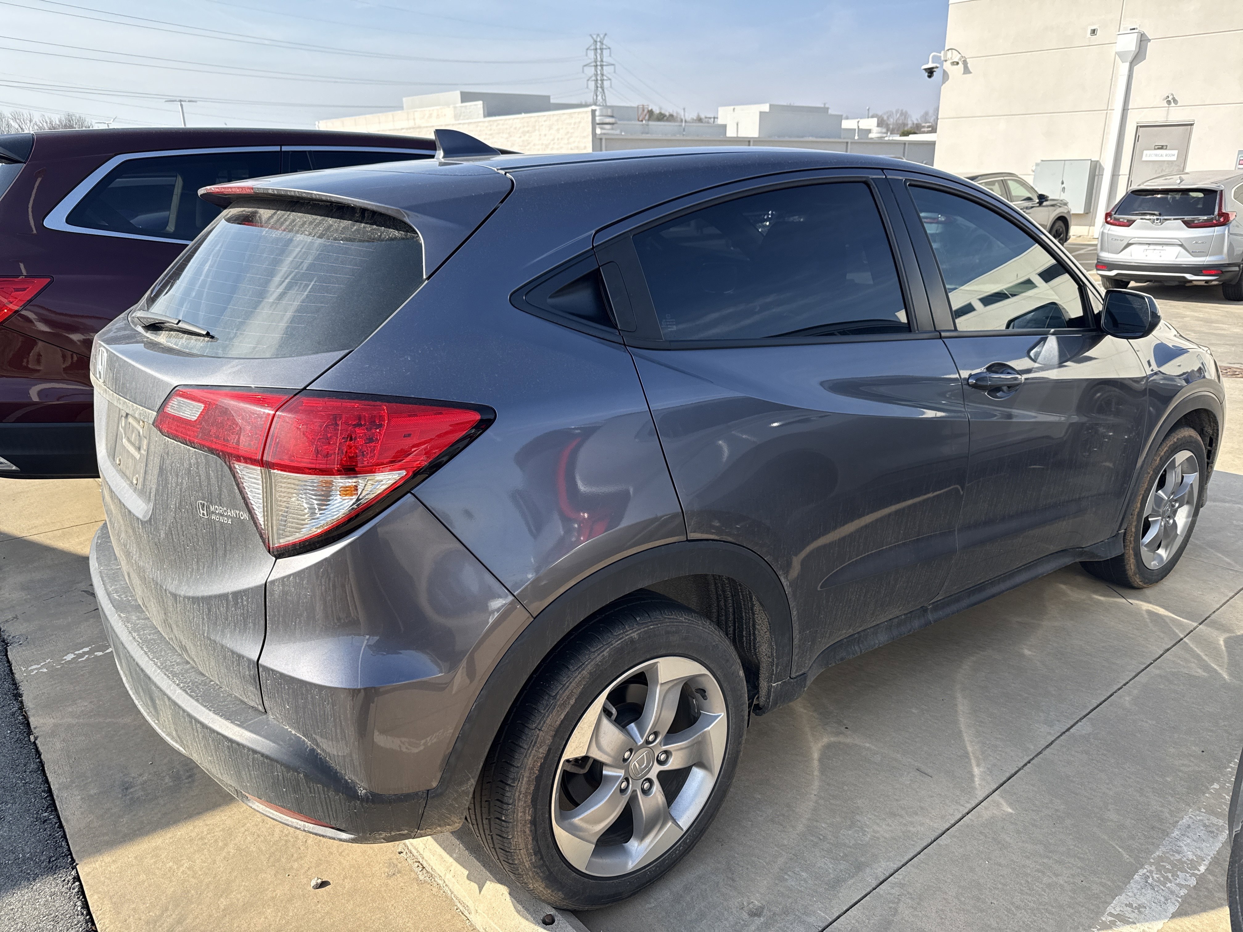 Used 2022 Honda HR-V LX image 10