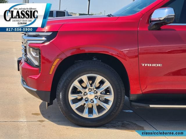 Used 2025 Chevrolet Tahoe Premier AWD/4WD image 12