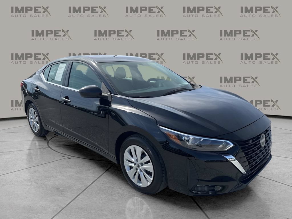 Used 2025 Nissan Sentra S FWD image 7