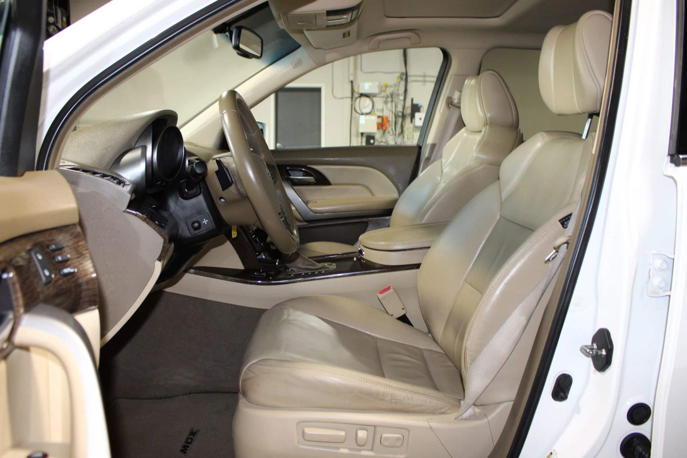 Used 2012 Acura MDX w/ Technology Package image 8