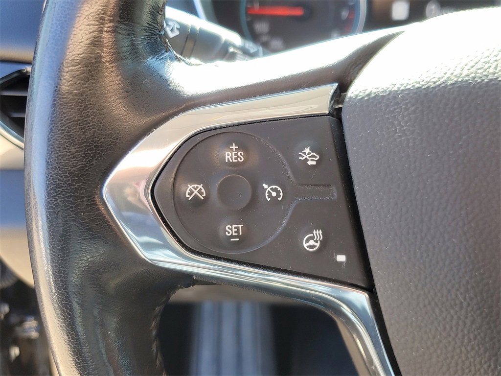 Used 2020 Chevrolet Traverse RS image 25