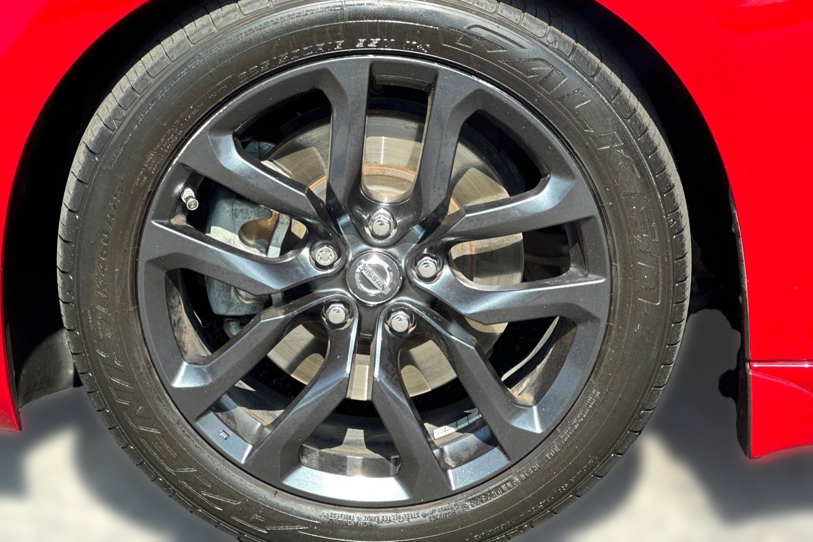 Used 2016 Nissan 370Z Coupe RWD image 13