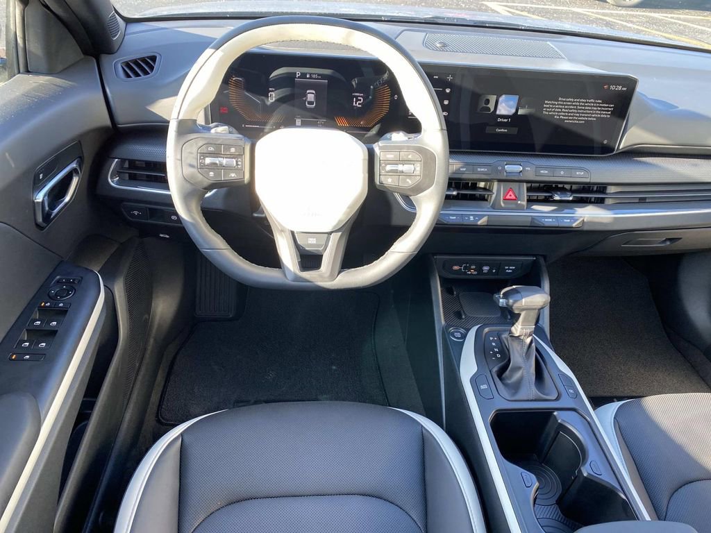 New 2026 Kia K4 GT-Line image 7