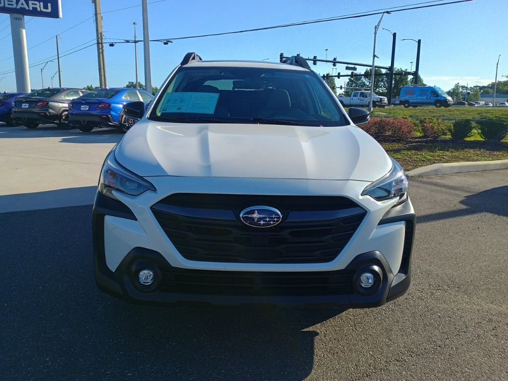 Certified 2025 Subaru Outback Premium w/ Popular Package #1A AWD/4WD image 2
